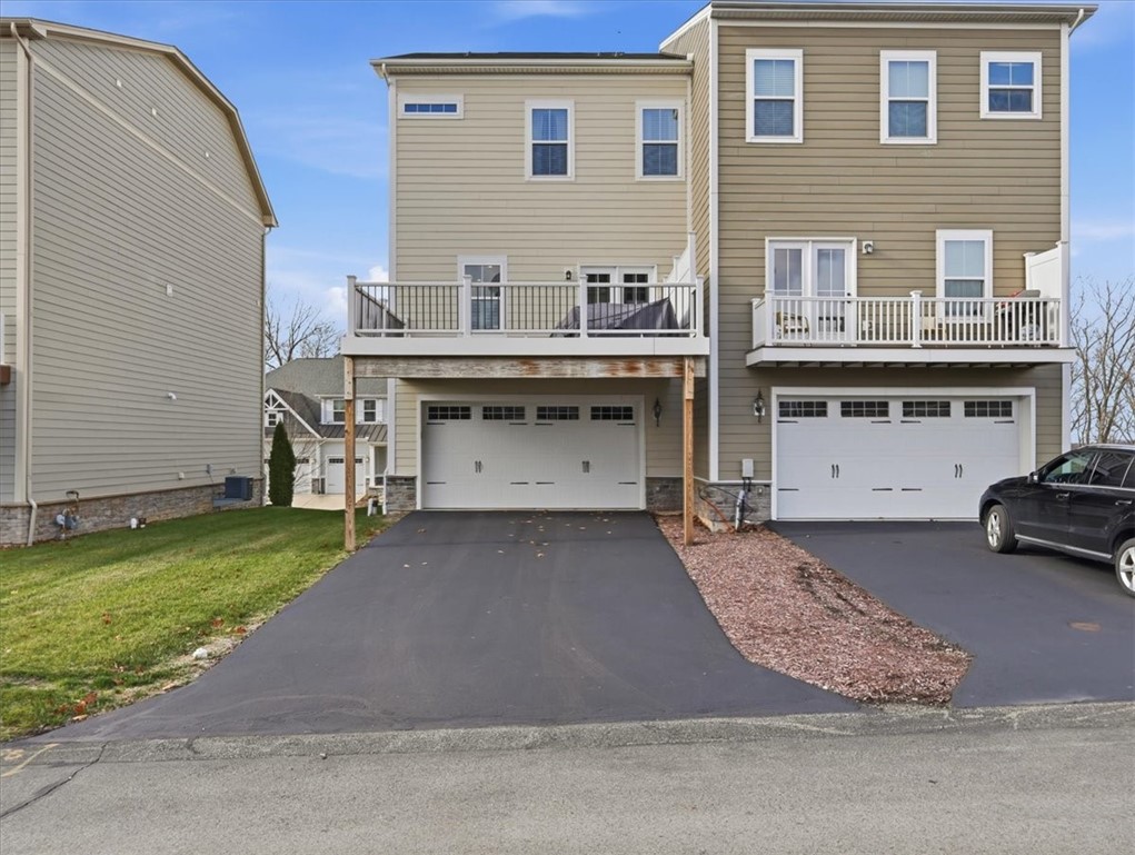 828 Oneida Cir