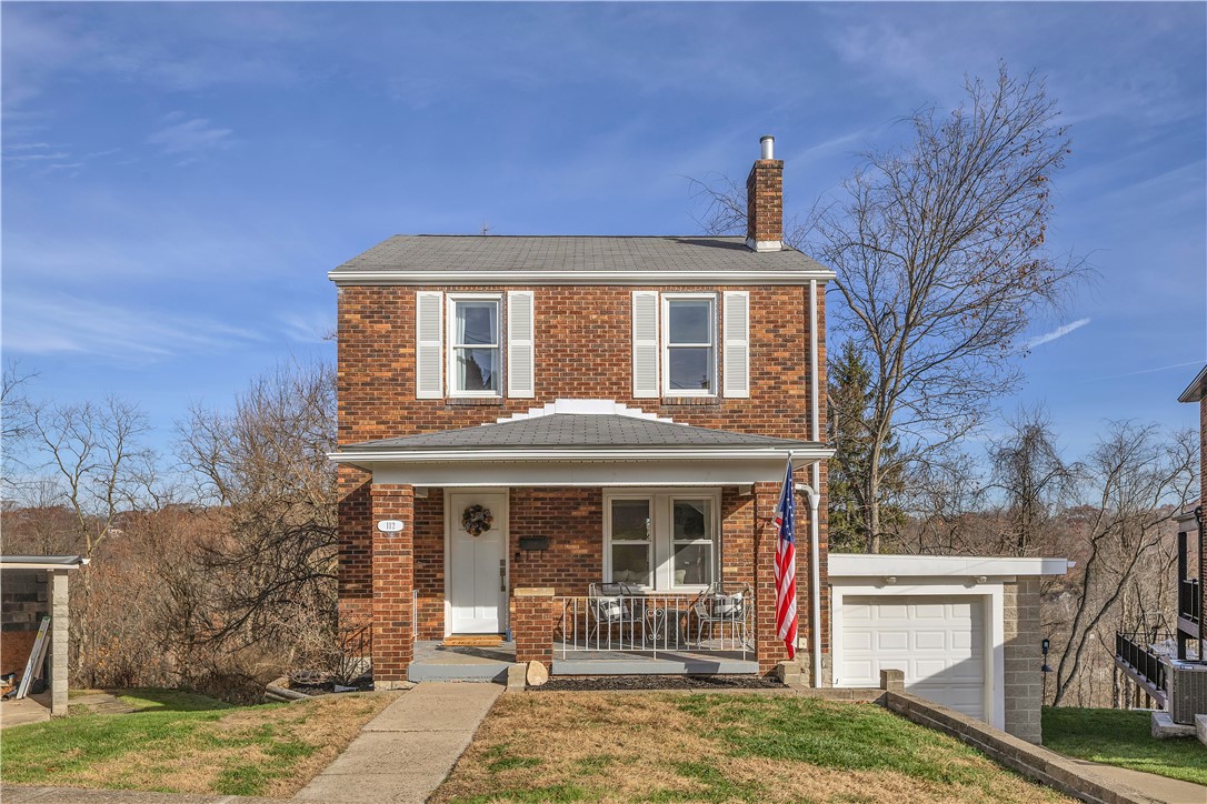 112 Lansing Ave
