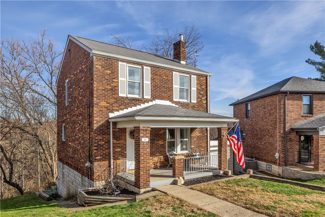 112 Lansing Ave