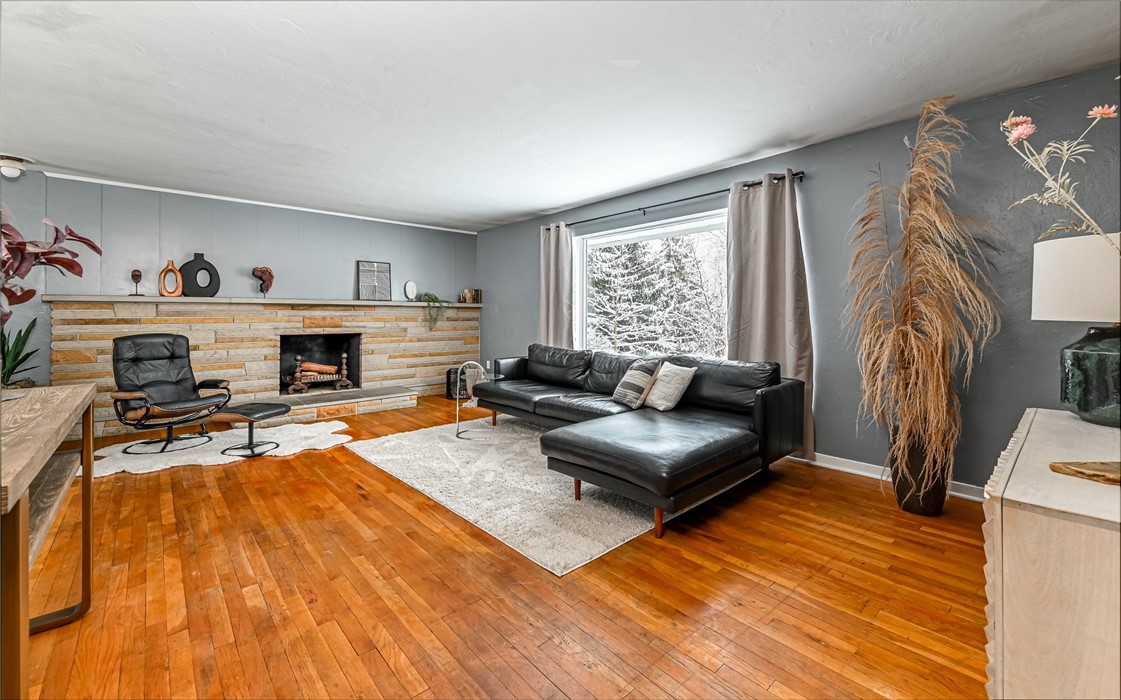 1962 Shady Oak Dr