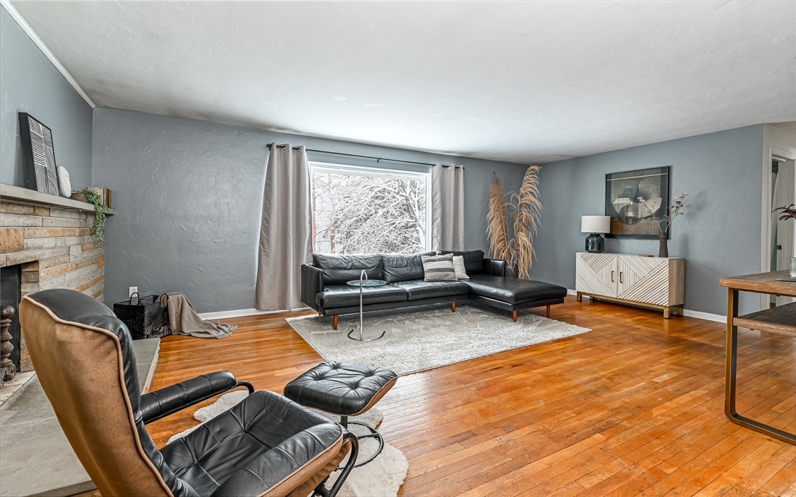 1962 Shady Oak Dr