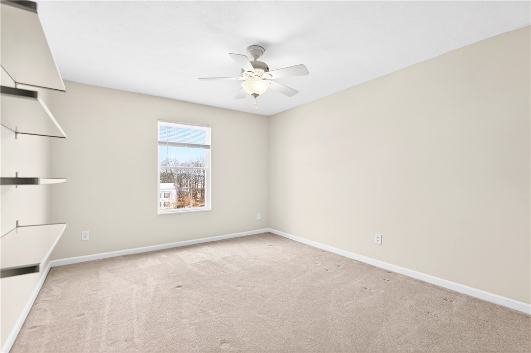 131 Walcott Dr