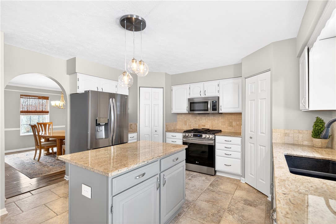 131 Walcott Dr
