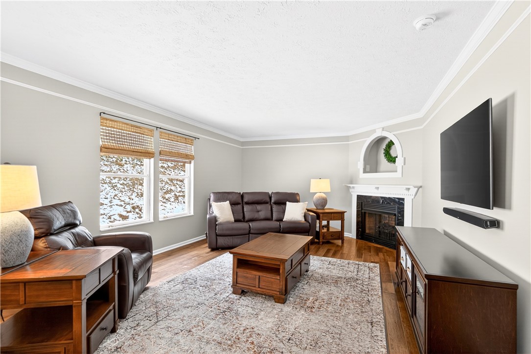 131 Walcott Dr