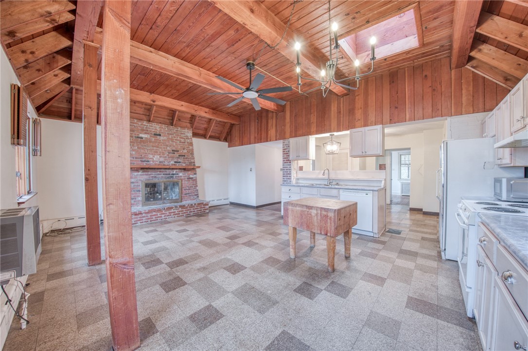 2294 Clearvue Rd