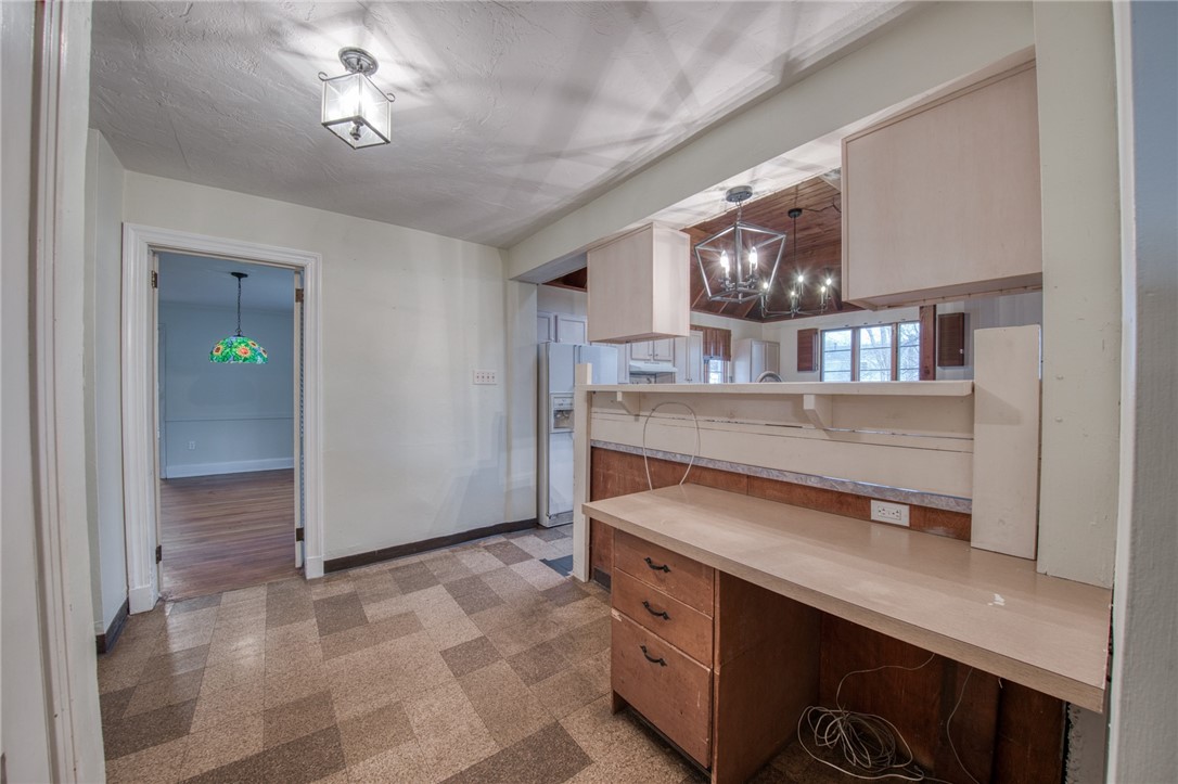 2294 Clearvue Rd