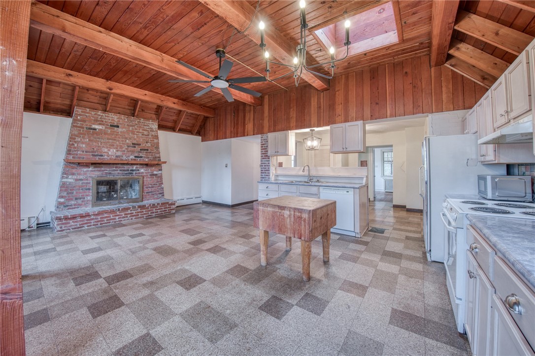 2294 Clearvue Rd