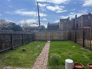 1327 Liverpool St 1