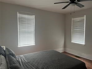 1327 Liverpool St 1