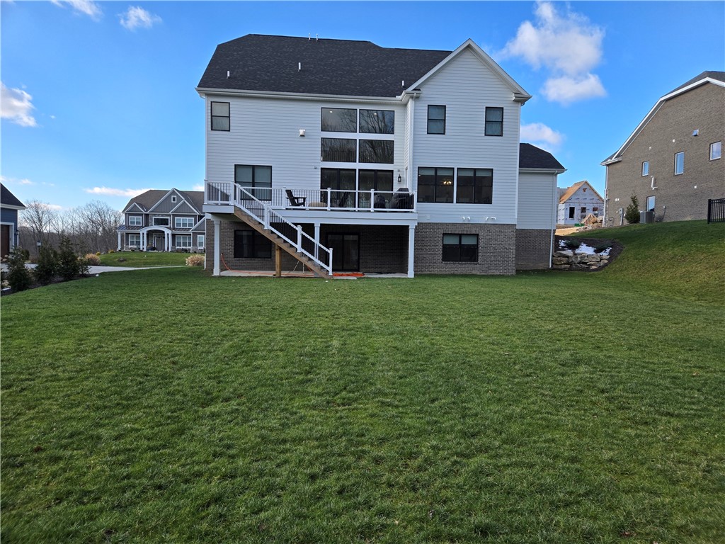 307 Azalea Ln