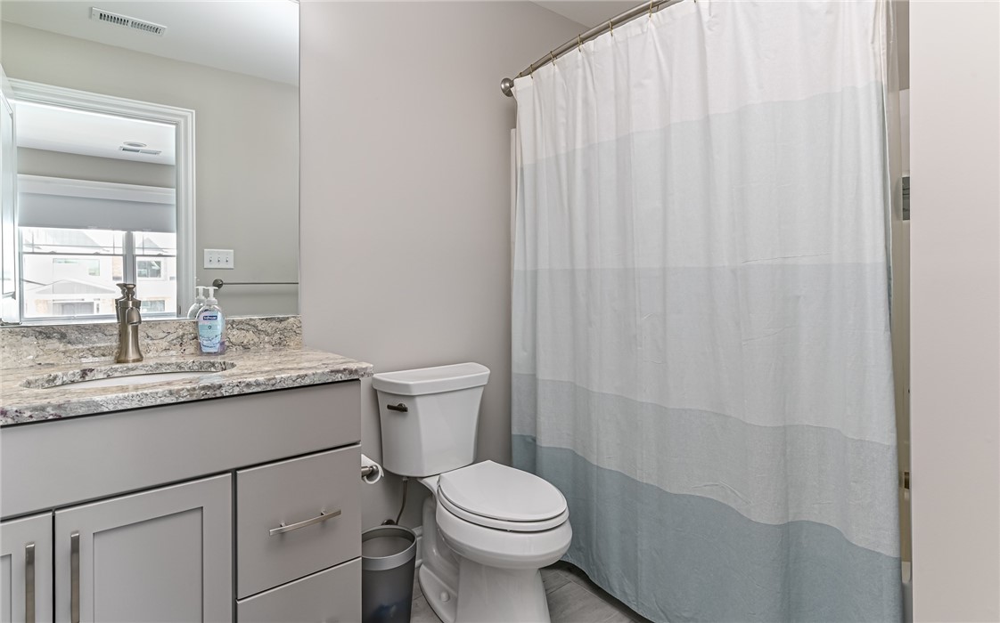307 Azalea Ln