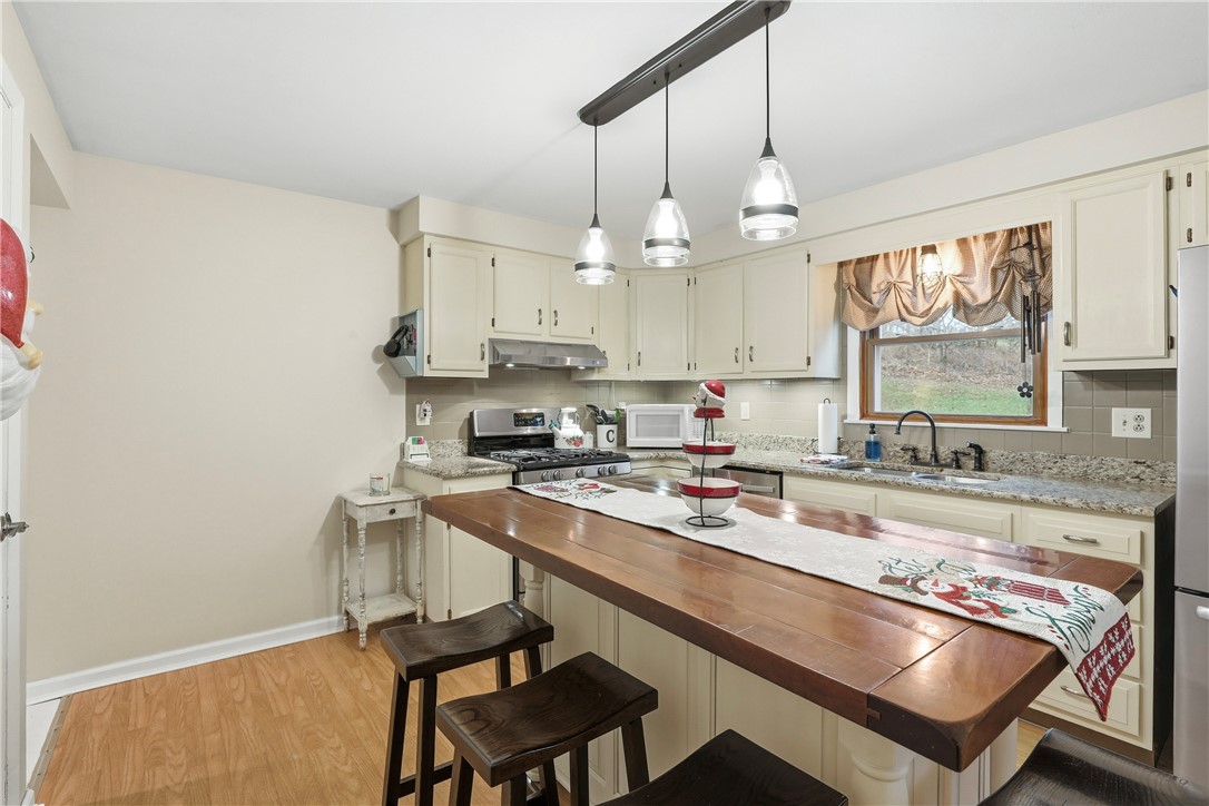 132 Skyview Dr