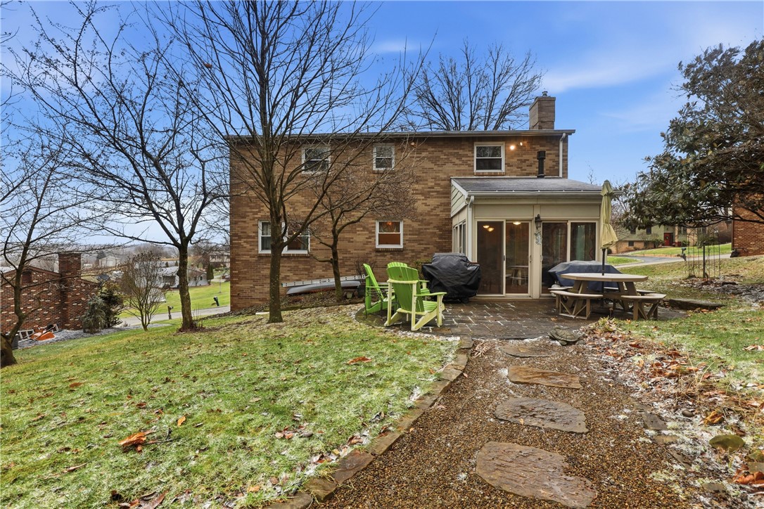 132 Skyview Dr