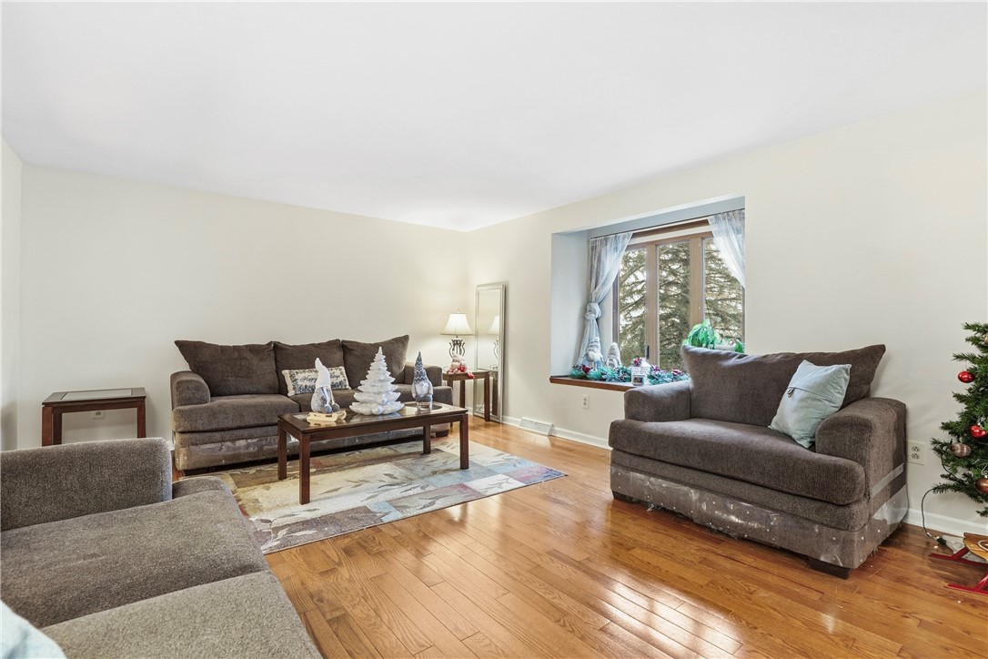 132 Skyview Dr