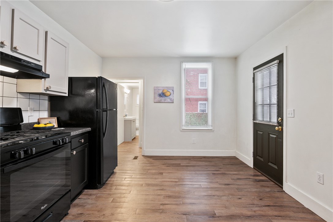 132 S 15th St