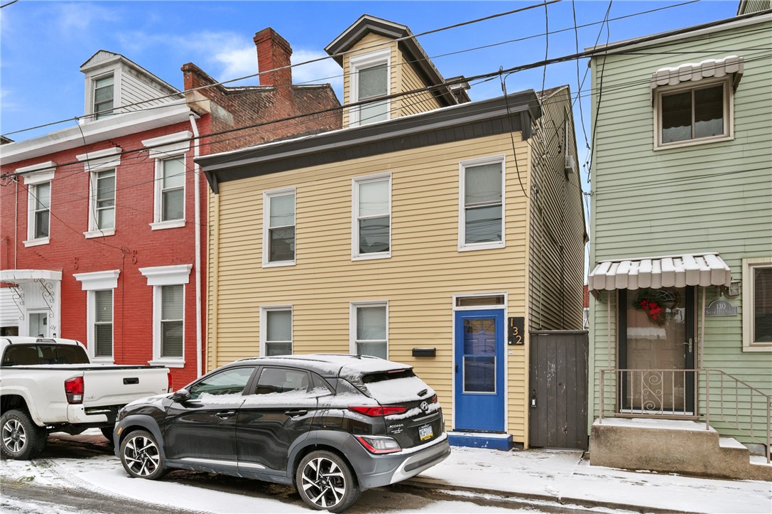 132 S 15th St