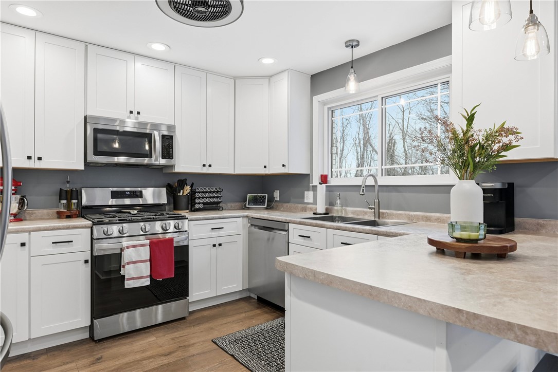 38 Magill Dr