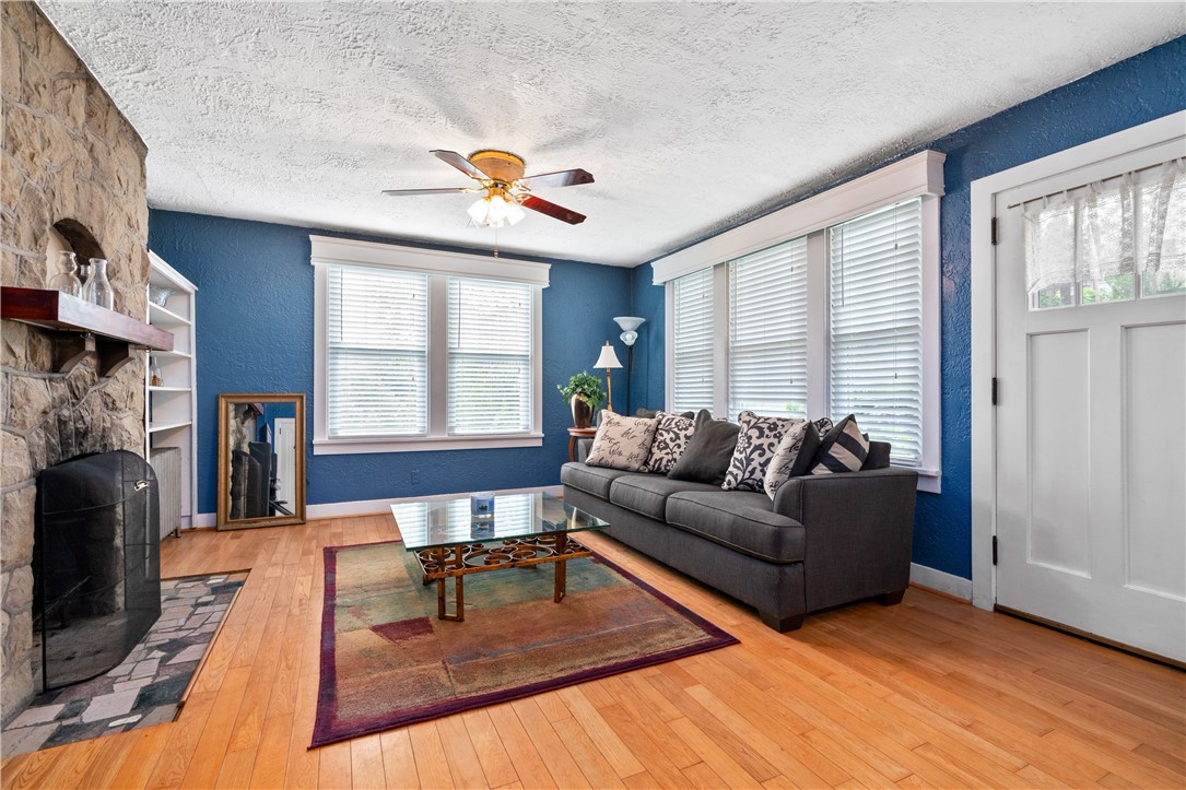 199 N Fremont Ave