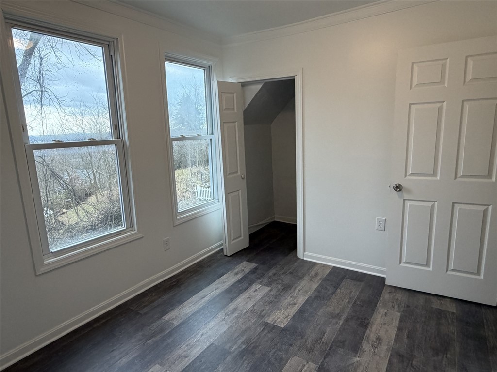 123 Enger Ave