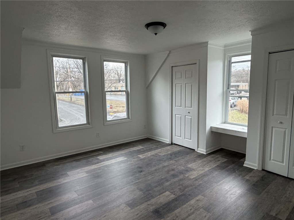 123 Enger Ave