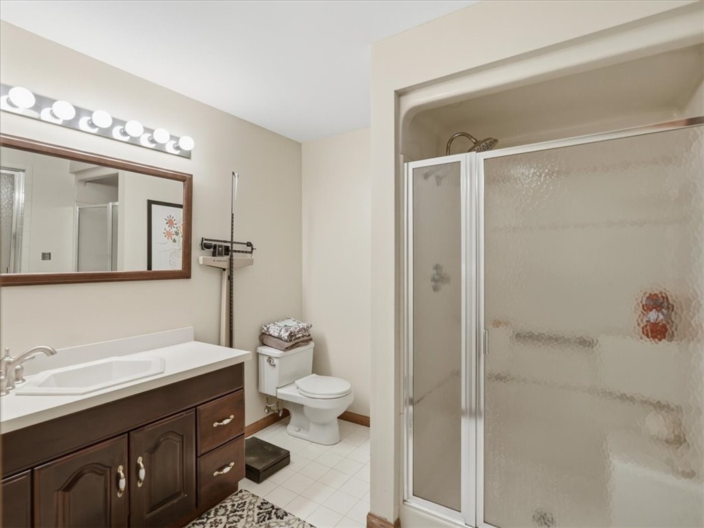 1500 Fox Chase Dr