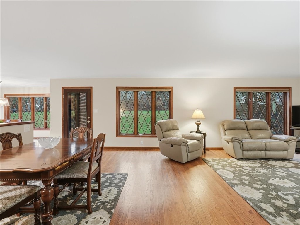 1500 Fox Chase Dr