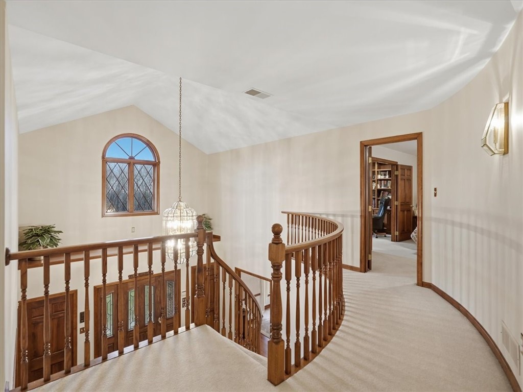 1500 Fox Chase Dr