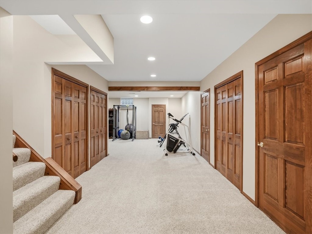 1500 Fox Chase Dr
