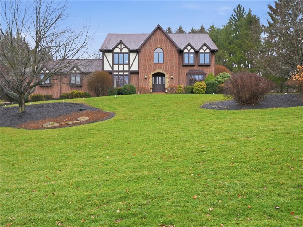 1500 Fox Chase Dr