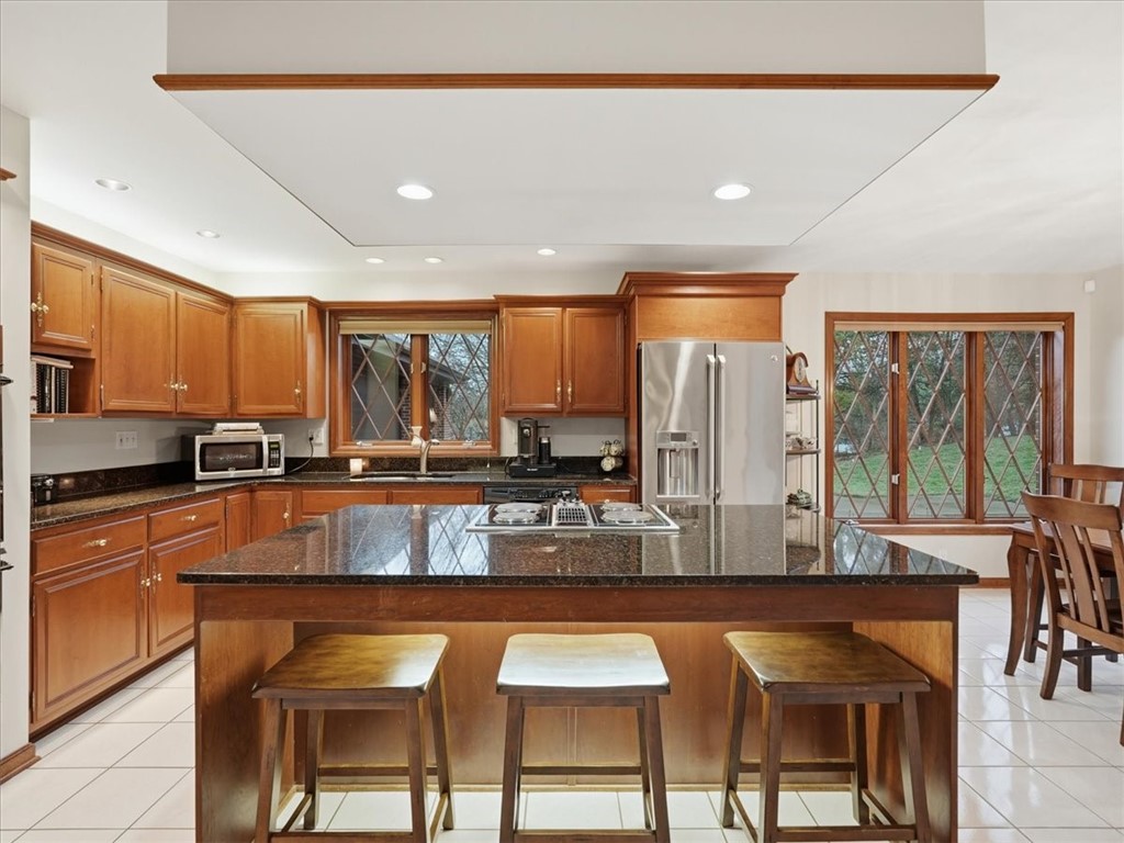 1500 Fox Chase Dr