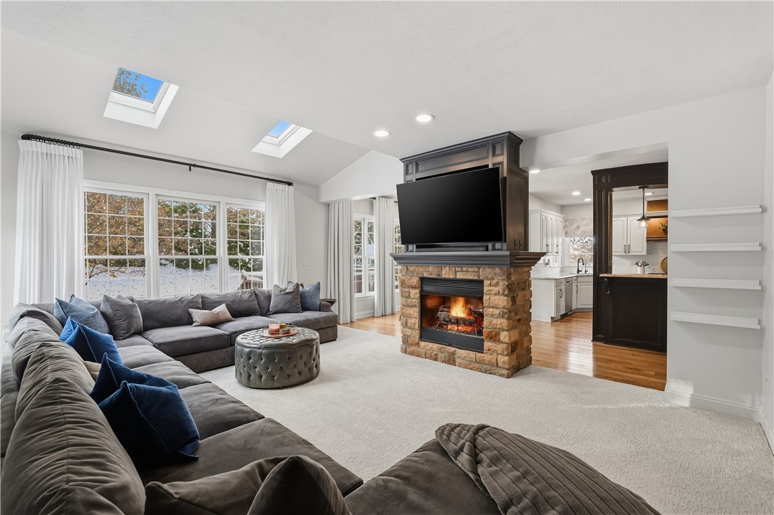 2017 Condor Ln
