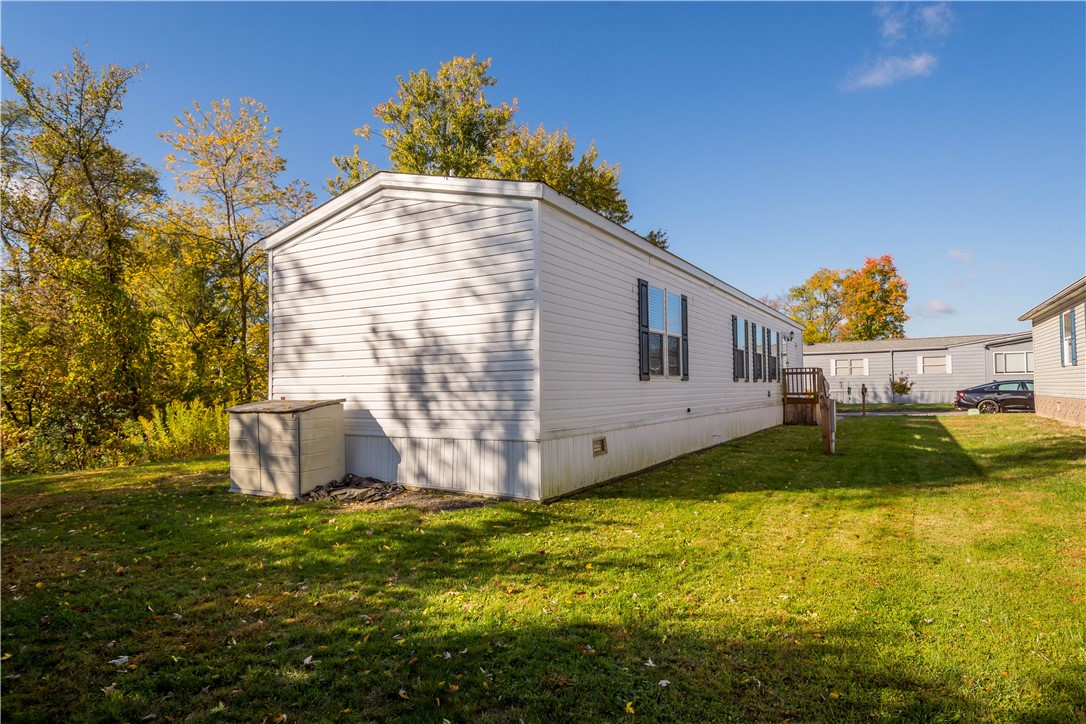 2 Roundtop Drive