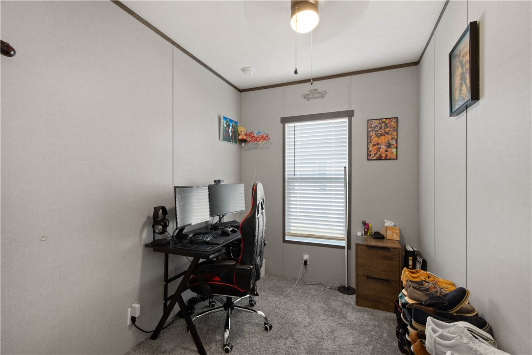2 Roundtop Drive