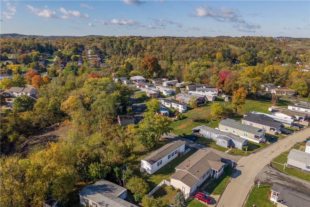 2 Roundtop Drive