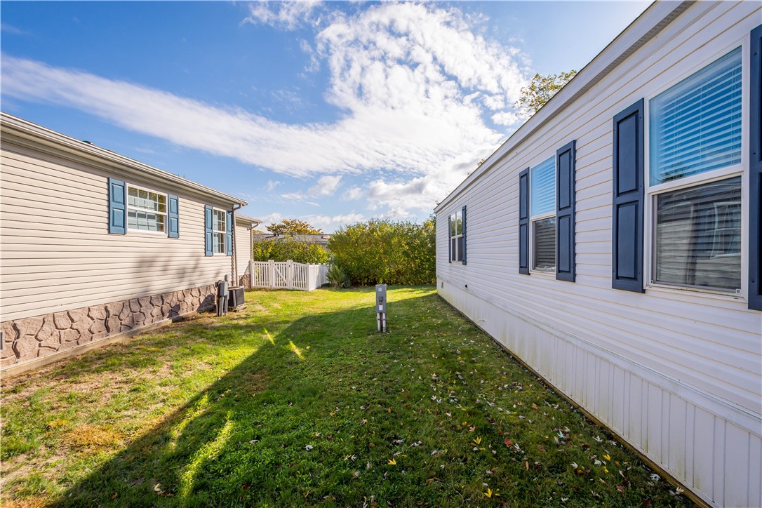 2 Roundtop Drive