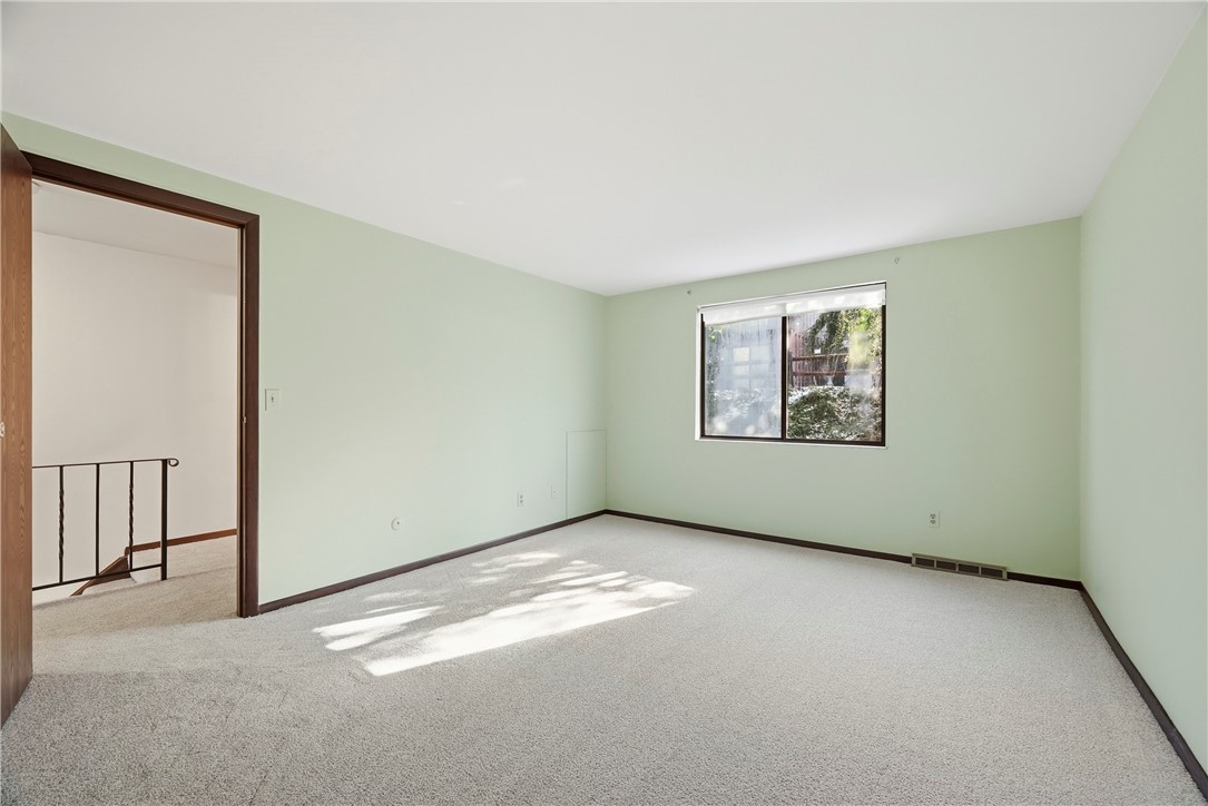 38 Hiland Valley Ct C