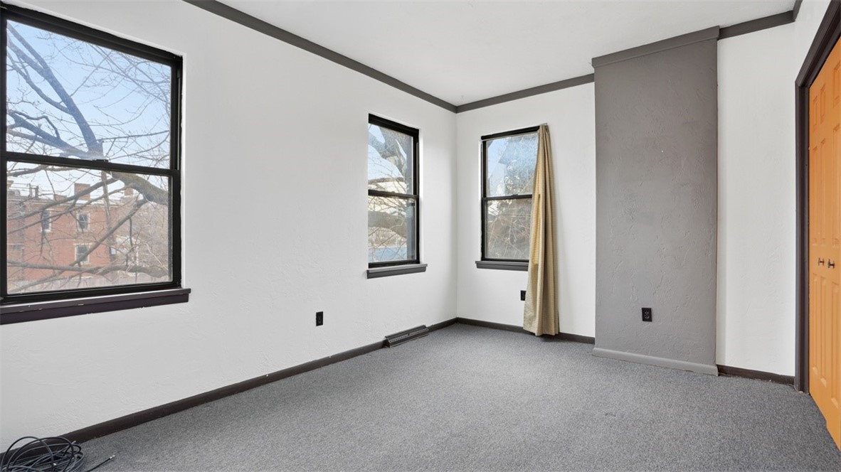 1411 Page St