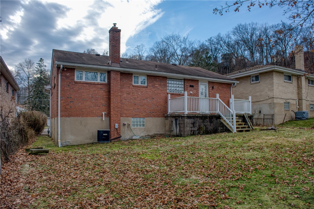5523 Rippey Pl