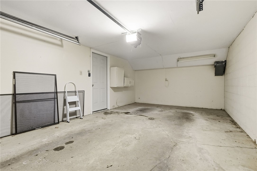 2105 Saint James Place