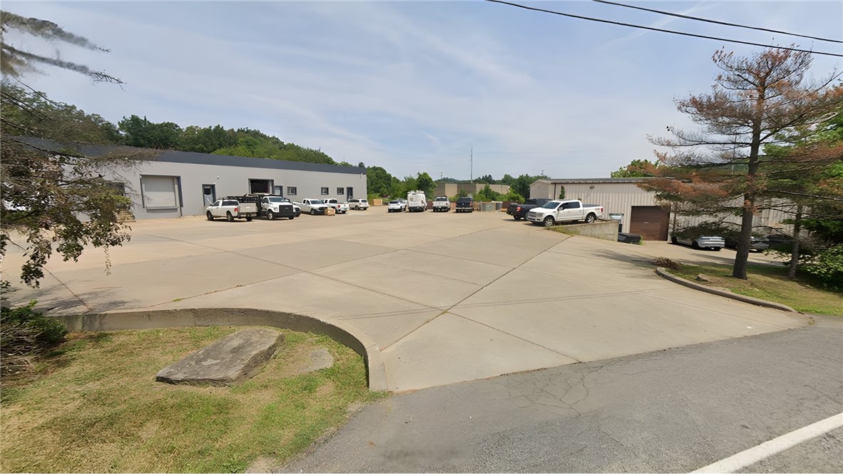 3012 Unionville Rd