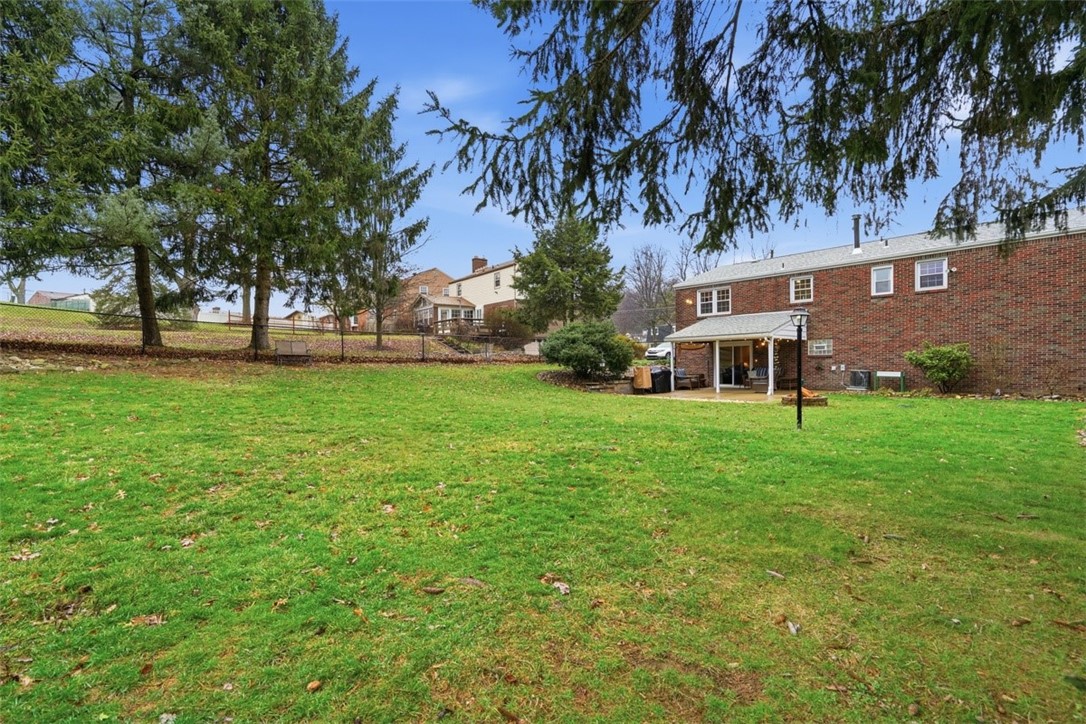 1500 Fernledge Dr