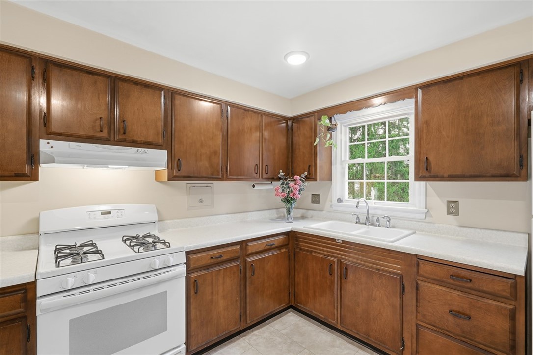 1500 Fernledge Dr