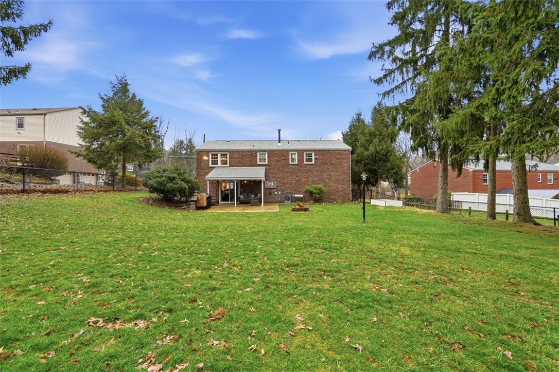 1500 Fernledge Dr