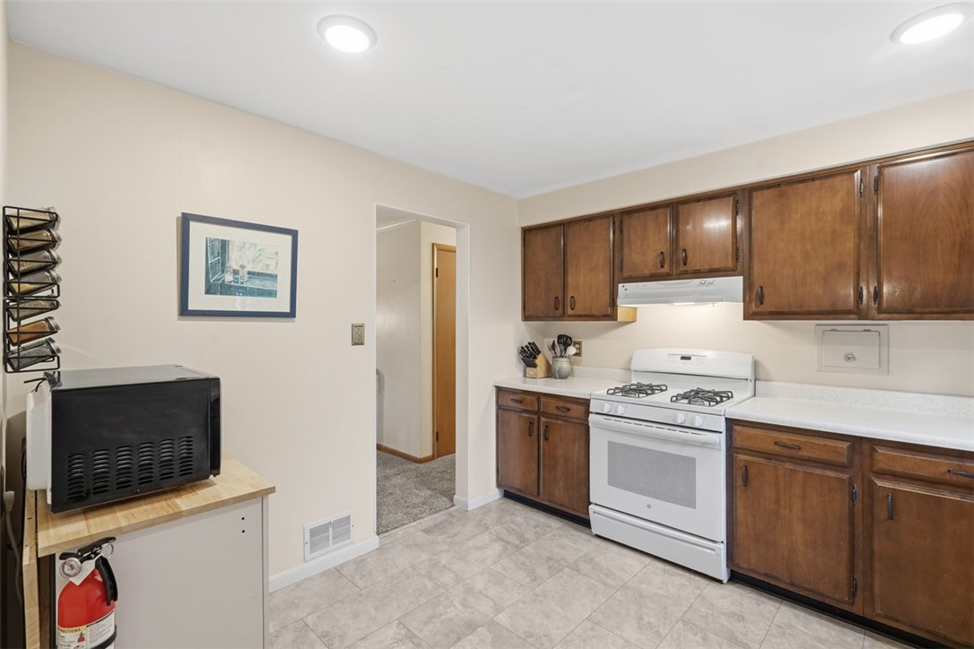 1500 Fernledge Dr
