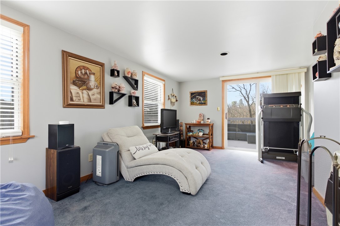 2 Oakridge Road