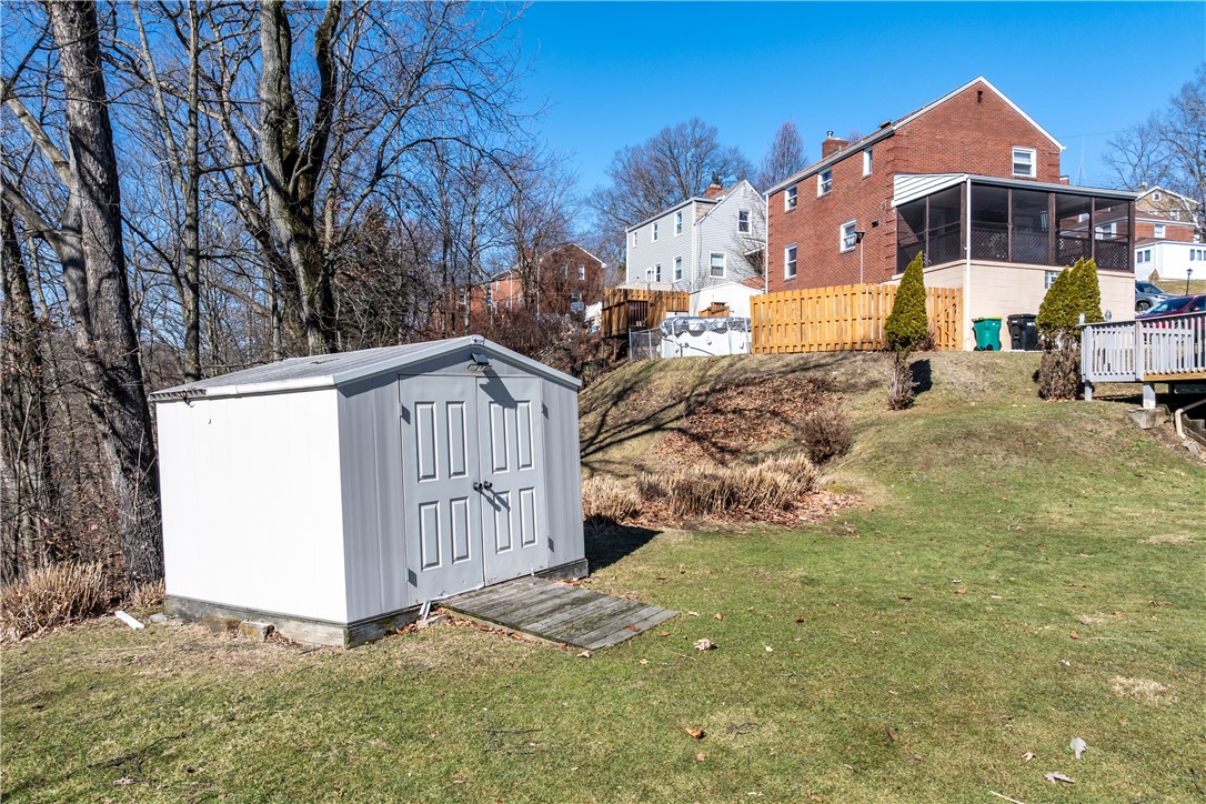 2 Oakridge Road