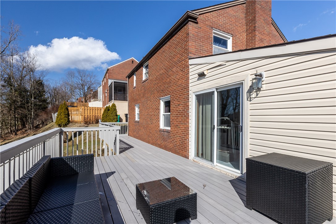 2 Oakridge Road