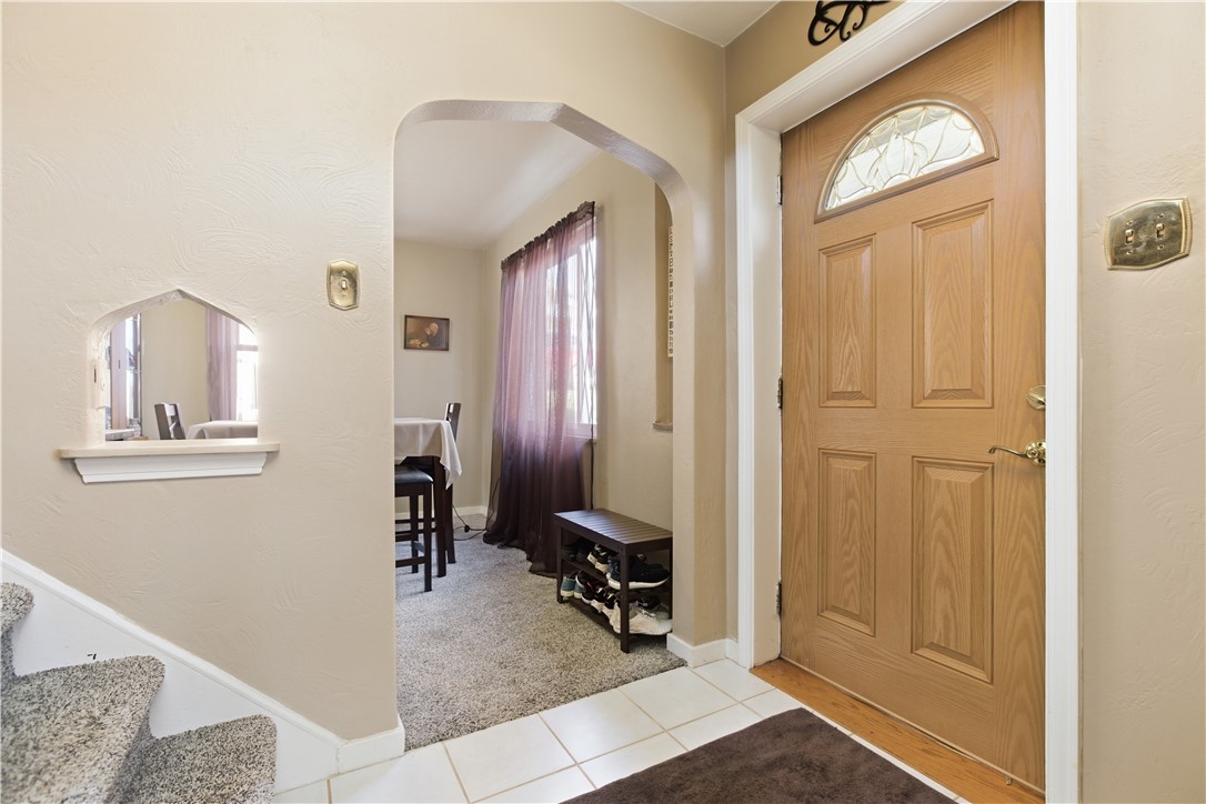 2 Oakridge Road