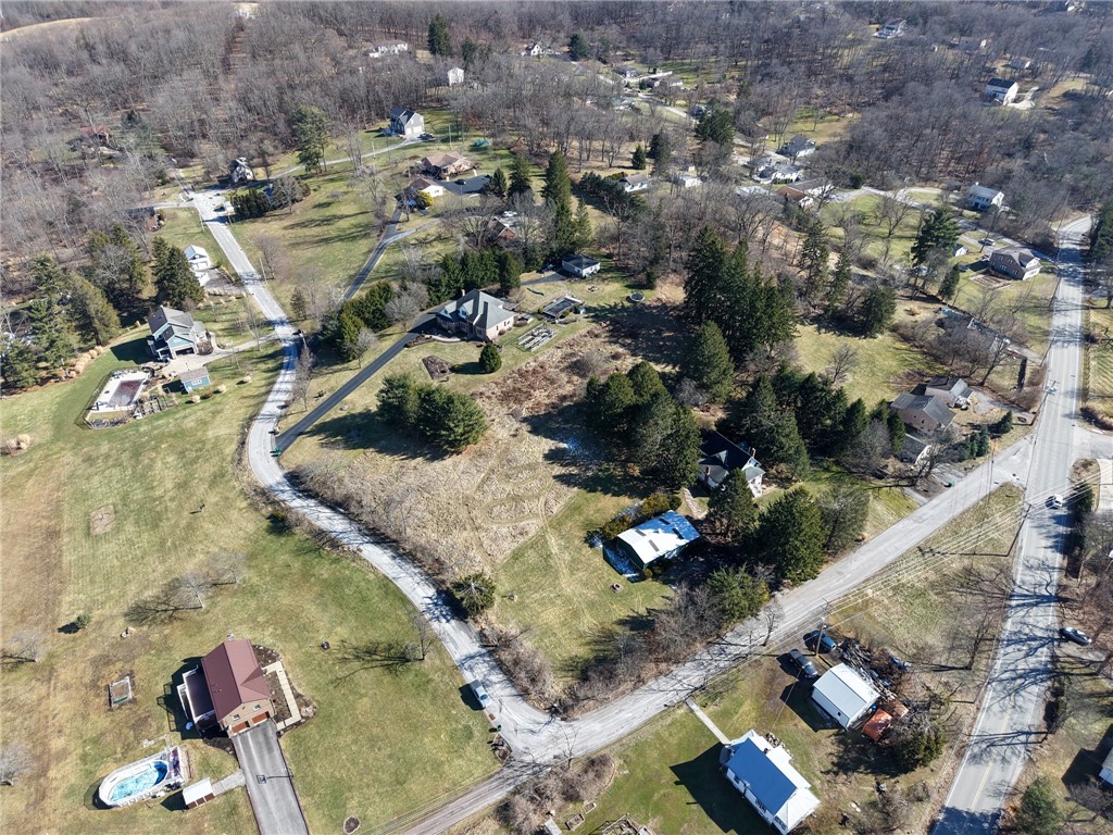 4990 Lakewood Rd