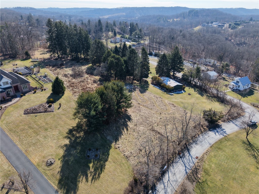 4990 Lakewood Rd